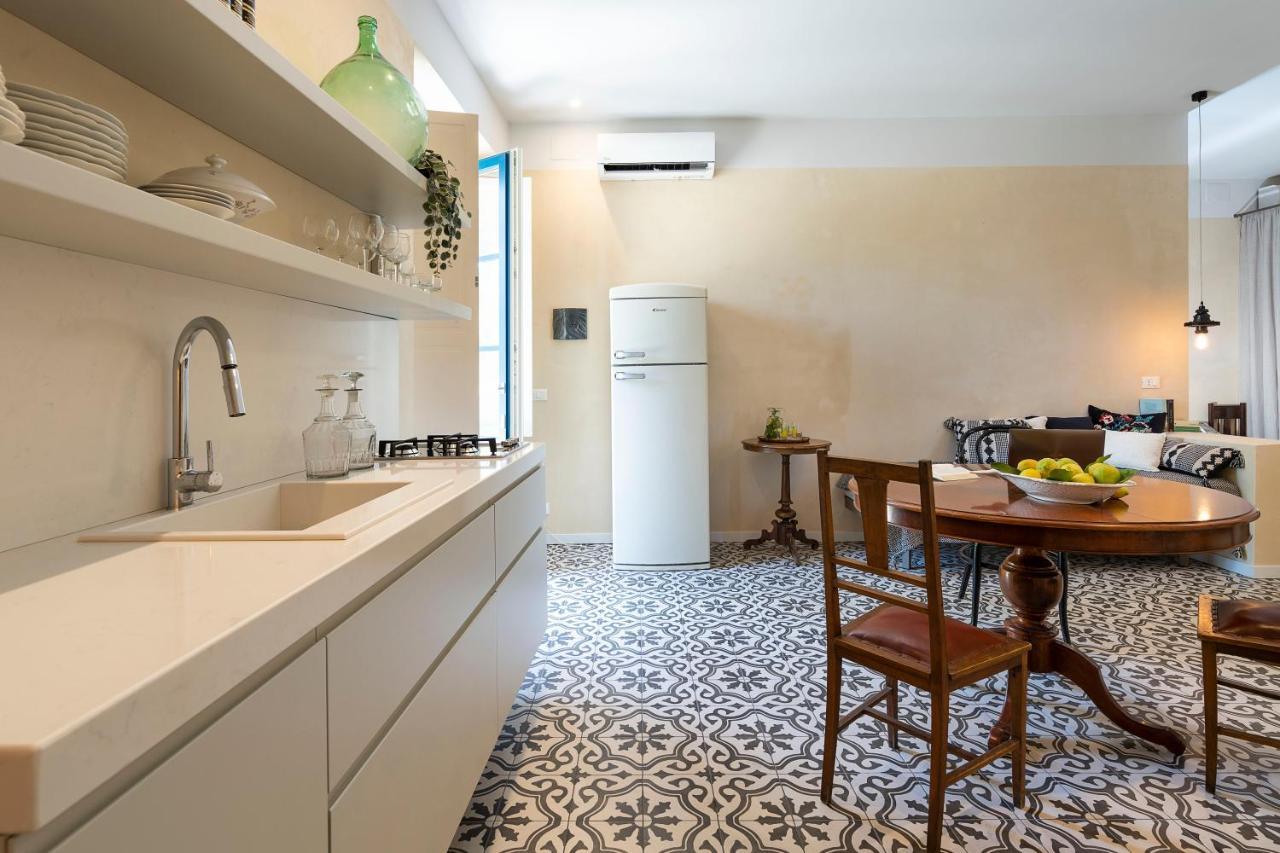 Suasor Vila Acireale Exterior foto
